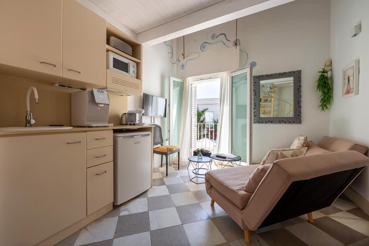 La Casa De La Favorita Hotel Tarifa Luaran gambar