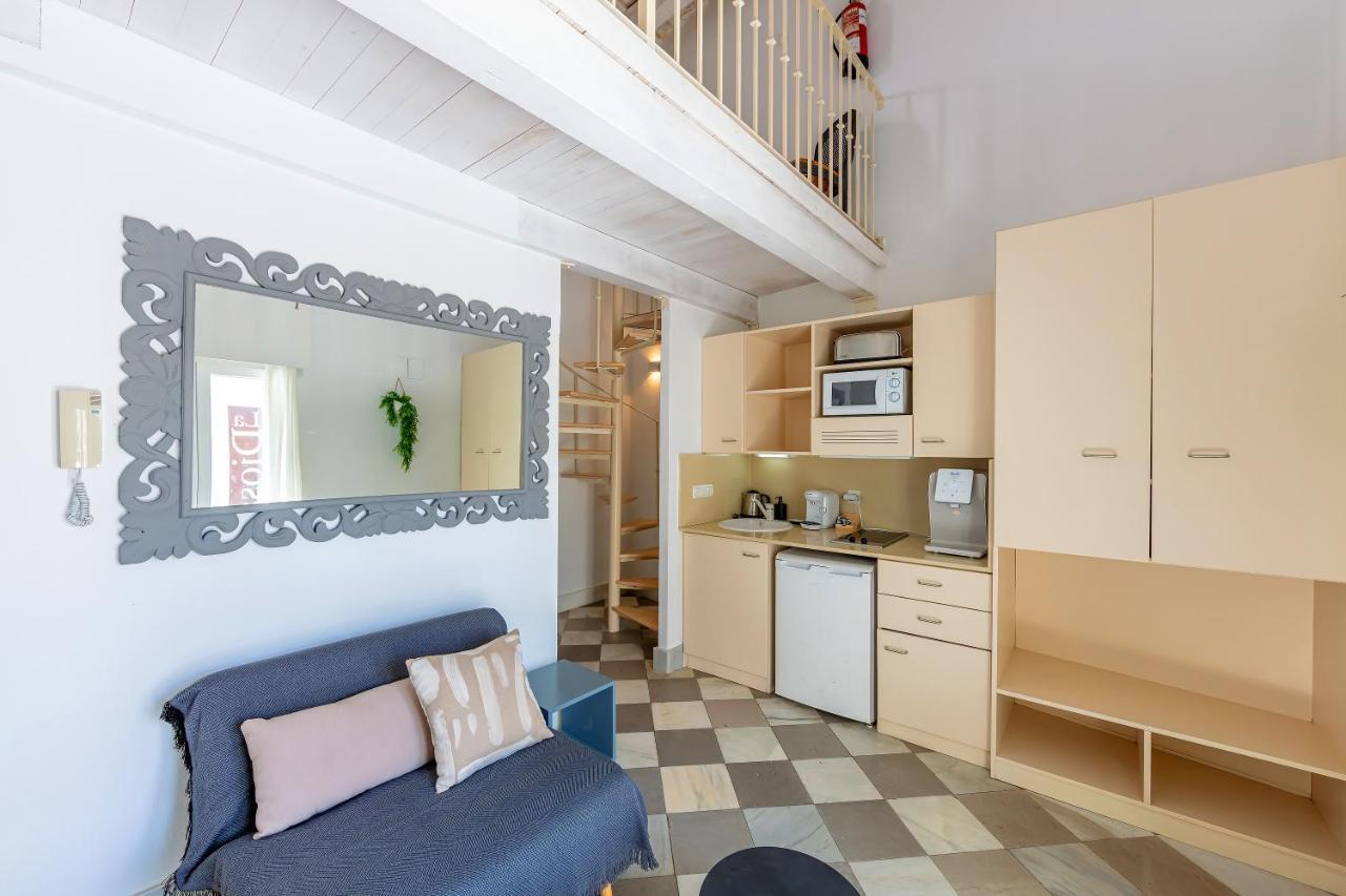 La Casa De La Favorita Hotel Tarifa Luaran gambar